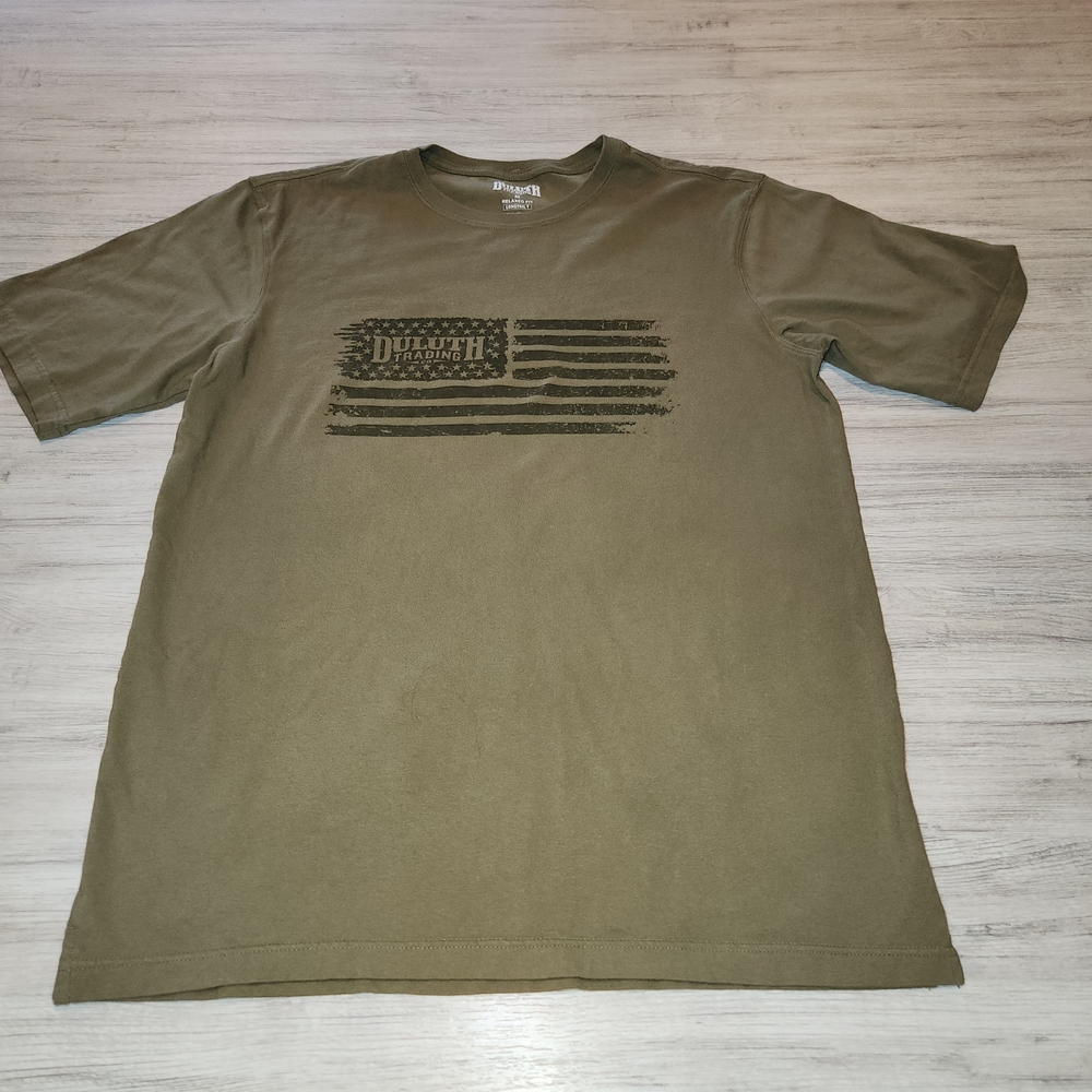 Duluth Relaxed Fit LongTail Tee Men's T-SHIRT Size Medium B3
